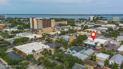 2015 Waverly Place Melbourne FL 32901
