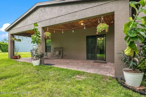 553 Trymore Drive SE Palm Bay FL 32909