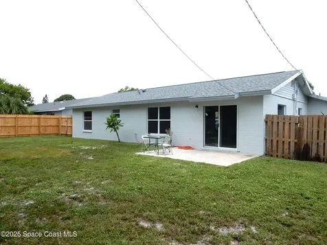1523 White Cap Way Melbourne FL 32935