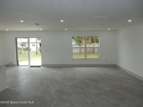 1523 White Cap Way Melbourne FL 32935