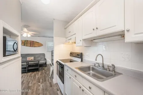 390 W Cocoa Beach Causeway Cocoa Beach FL 32931