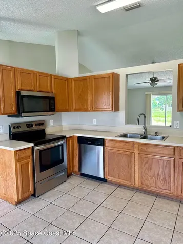 675 Fairhaven Street NE Palm Bay FL 32907