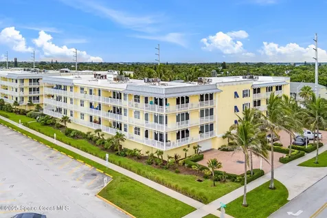 1 Eighth Avenue Indialantic FL 32903