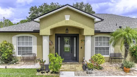 1060 Fairplay Avenue NW Palm Bay FL 32907