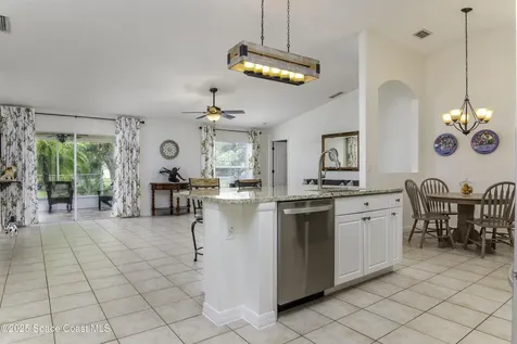 1060 Fairplay Avenue NW Palm Bay FL 32907