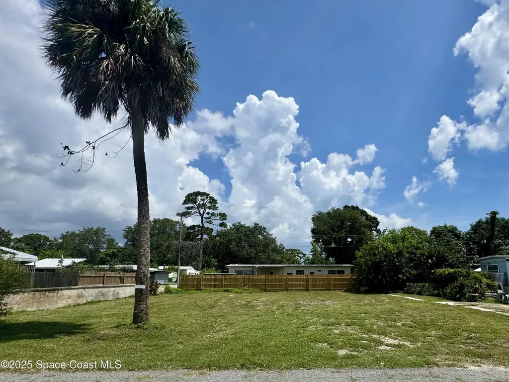 1950 Monticello Avenue Merritt Island FL 32952
