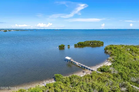 3120 S Courtenay Parkway Merritt Island FL 32952