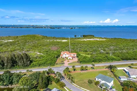 3120 S Courtenay Parkway Merritt Island FL 32952