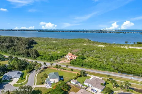 3120 S Courtenay Parkway Merritt Island FL 32952