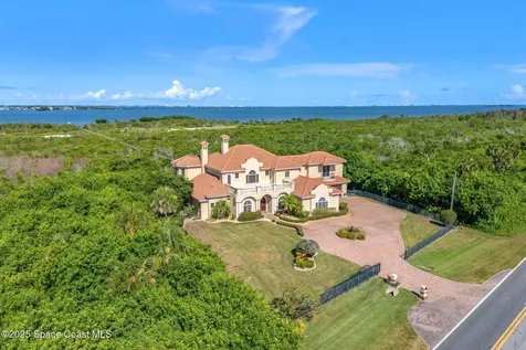 3120 S Courtenay Parkway Merritt Island FL 32952