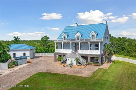 3824 Luxury Lane Titusville FL 32796