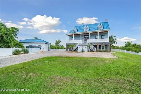 3824 Luxury Lane Titusville FL 32796
