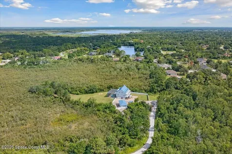 3824 Luxury Lane Titusville FL 32796