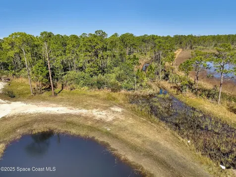 0000 Quantico Avenue Grant FL 32949