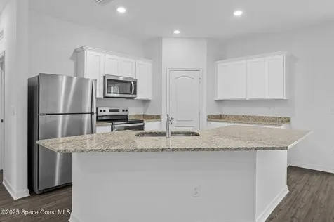 2206 Hialeah Street Palm Bay FL 32907