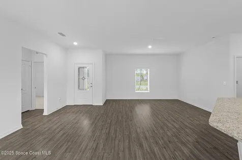 2206 Hialeah Street Palm Bay FL 32907