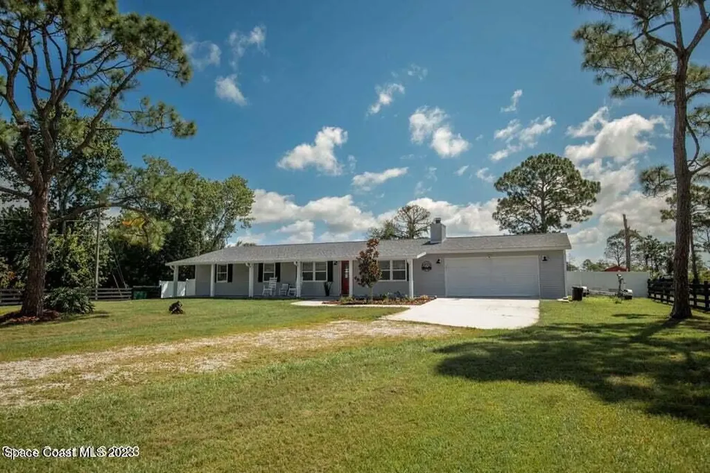 5450 Broad Acres Street Merritt Island FL 32953