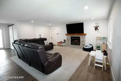 5450 Broad Acres Street Merritt Island FL 32953