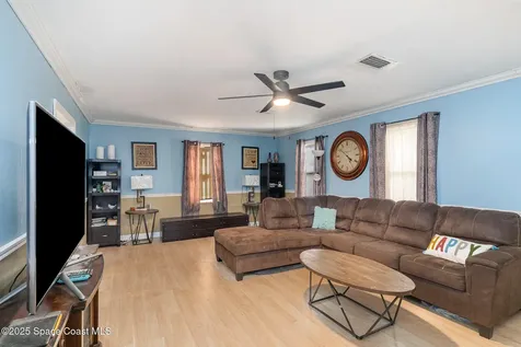 825 27th Avenue Vero Beach FL 32960