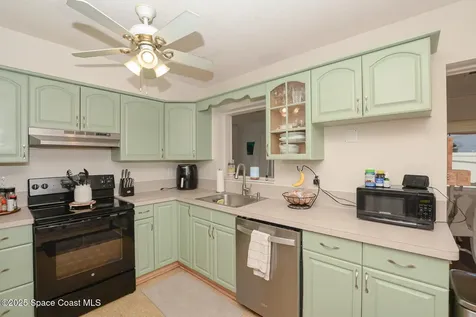 858 Bianca Drive NE Palm Bay FL 32905