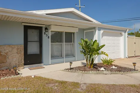 858 Bianca Drive NE Palm Bay FL 32905