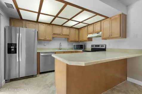 1658 S Park Avenue Titusville FL 32780