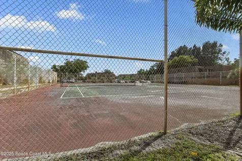 1658 S Park Avenue Titusville FL 32780