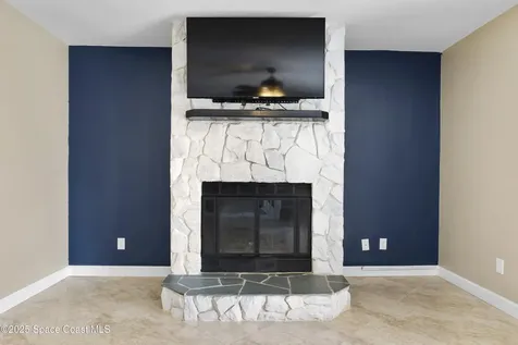 1658 S Park Avenue Titusville FL 32780