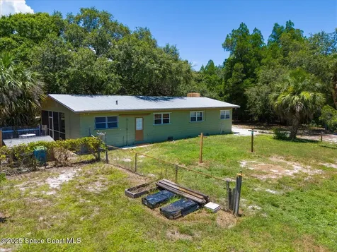 5545 Brabrook Avenue Grant FL 32949