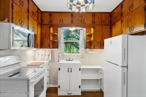 5545 Brabrook Avenue Grant FL 32949