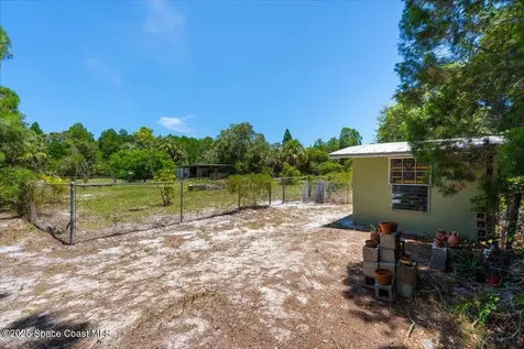 5545 Brabrook Avenue Grant FL 32949