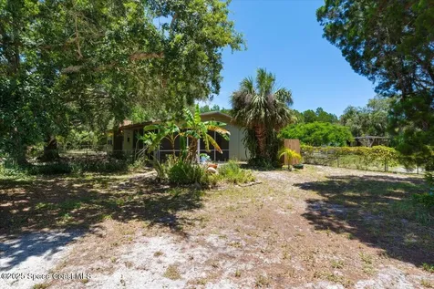 5545 Brabrook Avenue Grant FL 32949