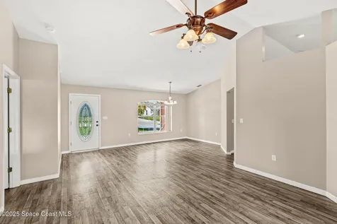1075 Egret Lake Way Melbourne FL 32940
