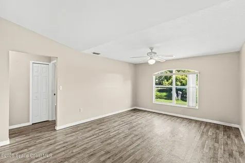 1075 Egret Lake Way Melbourne FL 32940