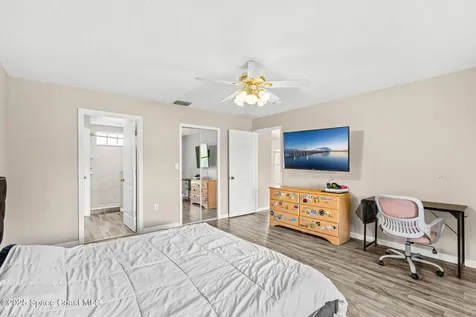1075 Egret Lake Way Melbourne FL 32940