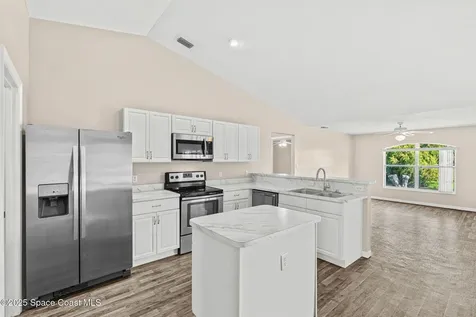 1075 Egret Lake Way Melbourne FL 32940