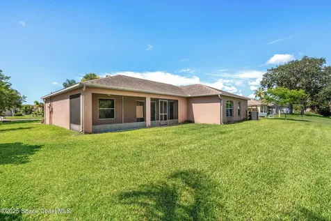 1075 Egret Lake Way Melbourne FL 32940