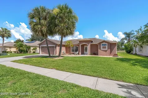 1075 Egret Lake Way Melbourne FL 32940