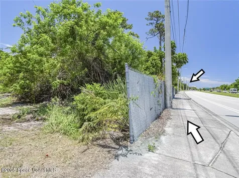 2551 Street Lucie Boulevard Ft. Pierce FL 34951