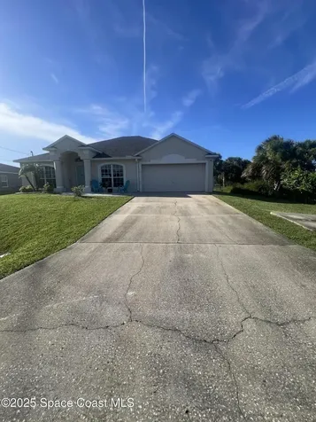 117 Finkle Street SW Palm Bay FL 32908