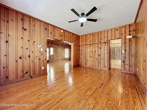 2811 Indian River Drive Cocoa FL 32922