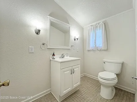 2811 Indian River Drive Cocoa FL 32922