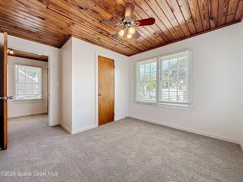 2811 Indian River Drive Cocoa FL 32922