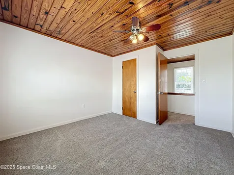 2811 Indian River Drive Cocoa FL 32922