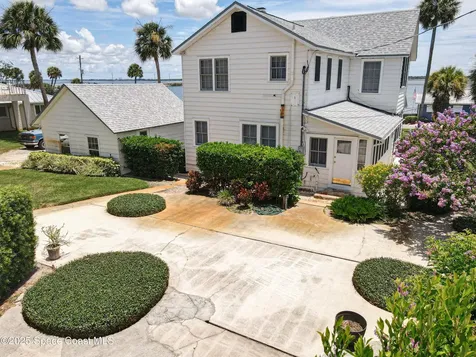 2811 Indian River Drive Cocoa FL 32922
