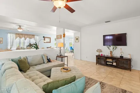 758 Carriage Lake Way Vero Beach FL 32968