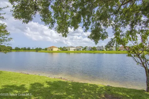 758 Carriage Lake Way Vero Beach FL 32968