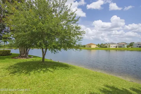758 Carriage Lake Way Vero Beach FL 32968