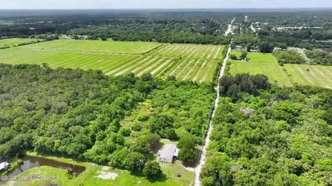 13380 101st Street Fellsmere FL 32948