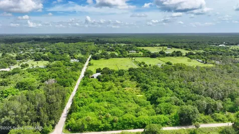 13380 101st Street Fellsmere FL 32948